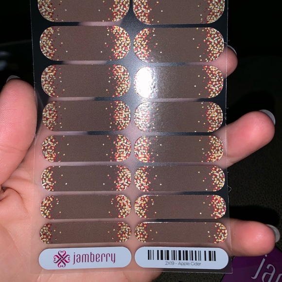 Jamberry full nail wrap - Picture 4 of 8